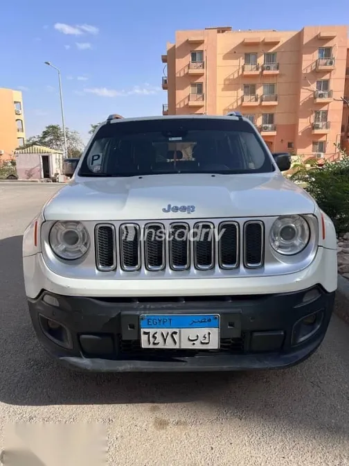 Jeep Renegade 2016 White Used for Sale - 6