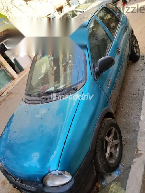 اوبل كورسا 1994 أخضر مستعملة للبيع - 2