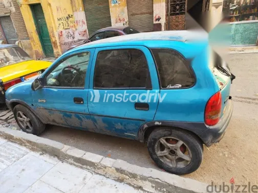 اوبل كورسا 1994 أخضر مستعملة للبيع - 3