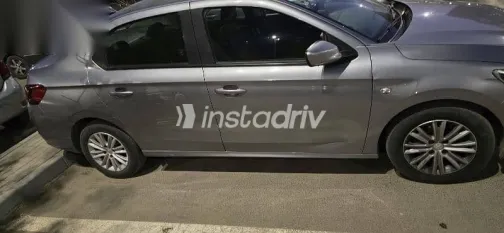 بيجو 301 2019 رمادي مستعملة للبيع - 3