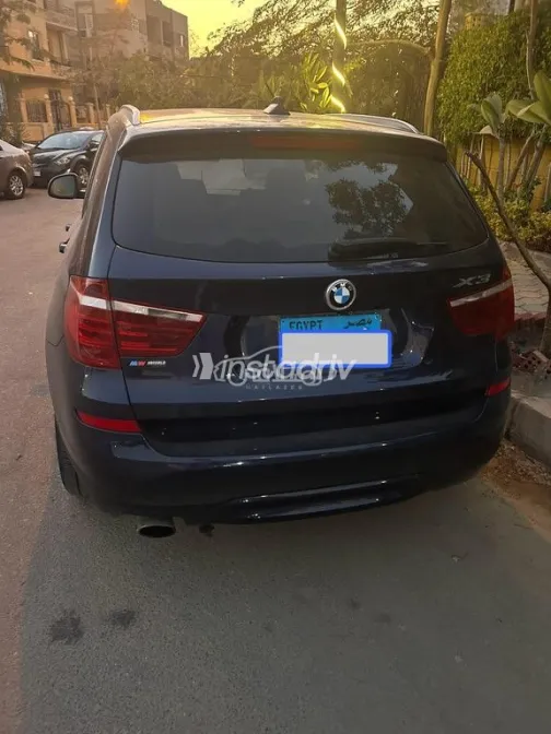 بي ام دبليو X3 2015 أزرق غامق مستعملة للبيع - 4
