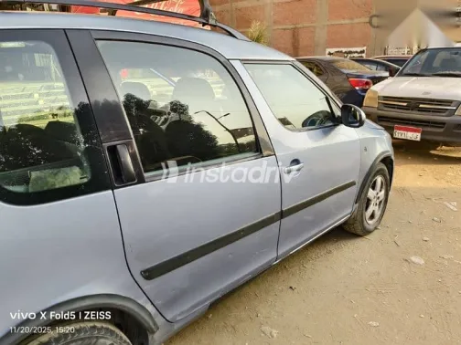 سكودا رومستر 2007 أزرق غامق مستعملة للبيع - 6