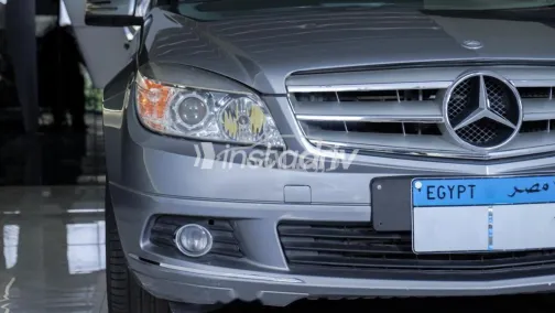 Mercedes C 200 2008 Silver Used for Sale - 5