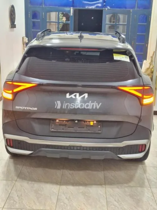 كيا سبورتاج 2022 أبيض مستعملة للبيع - 5