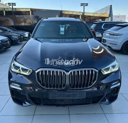 بي ام دبليو X5 M 2020 أزرق غامق مستعملة للبيع - 1