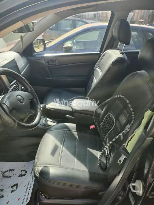 دايهاتسو تيريوس 2010 أسود مستعملة للبيع - 4