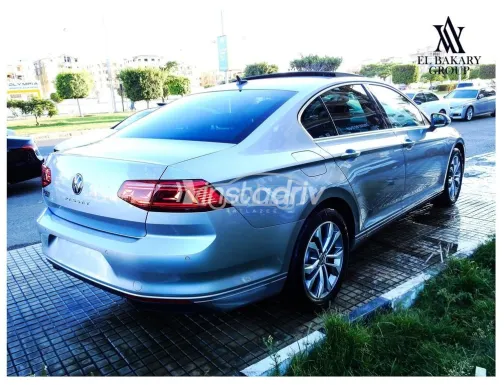 Volkswagen Passat 2021 Silver Used for Sale - 2