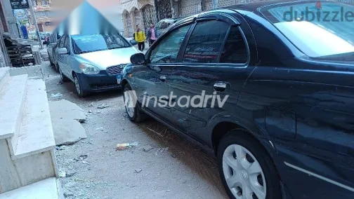 نيسان صنى 2007 أسود مستعملة للبيع - 2