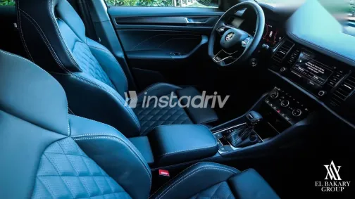 سكودا كودياك 2024 أزرق غامق جديدة للبيع - 8