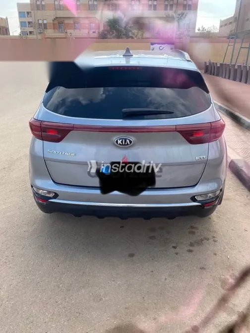 Kia Sportage 2021 Silver Used for Sale - 3