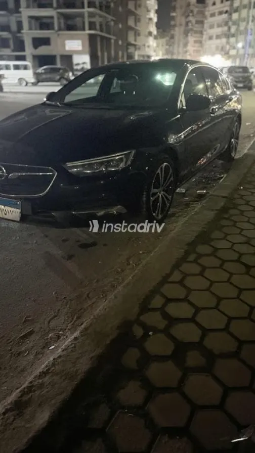 اوبل أنسيجنيا 2019 أبيض مستعملة للبيع - 4