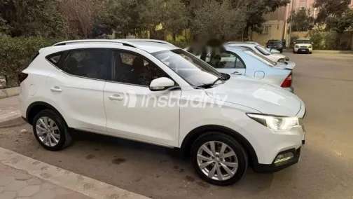 ام جى ZS 2023 أبيض مستعملة للبيع - 3