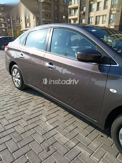 Nissan Sentra 2019 Gray Used for Sale - 4