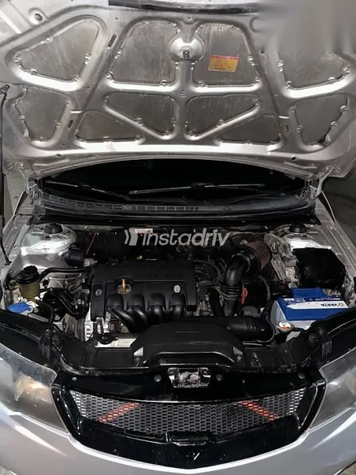 كيا سيراتو 2010 فضي مستعملة للبيع - 4