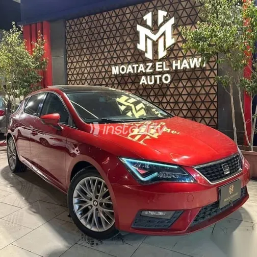 Seat Leon 2020 Burgundy Used for Sale - 1