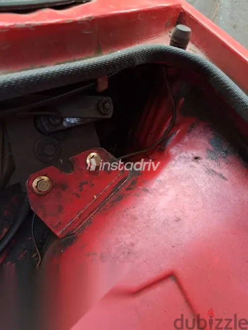 فيات 128 1984 أحمر مستعملة للبيع - 8