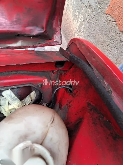 فيات 128 1984 أحمر مستعملة للبيع - 10