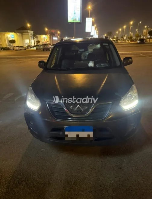 Chery Tiggo 3 2017 White Used for Sale - 4