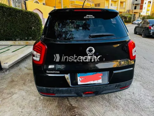 Ssang Yong Tivoli 2018 White Used for Sale - 1