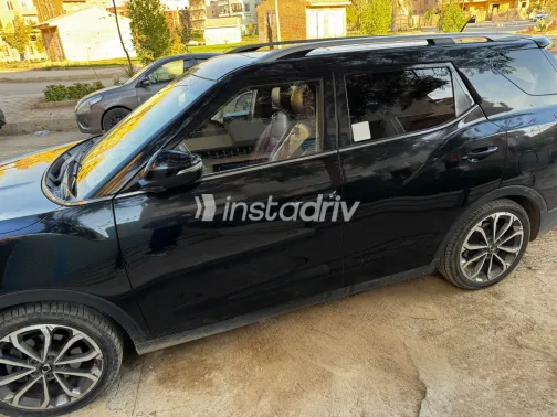 Ssang Yong Tivoli 2018 White Used for Sale - 4