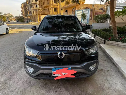 Ssang Yong Tivoli 2018 White Used for Sale - 7