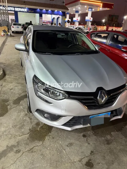 رينو ميجان 2021 أبيض مستعملة للبيع - 7