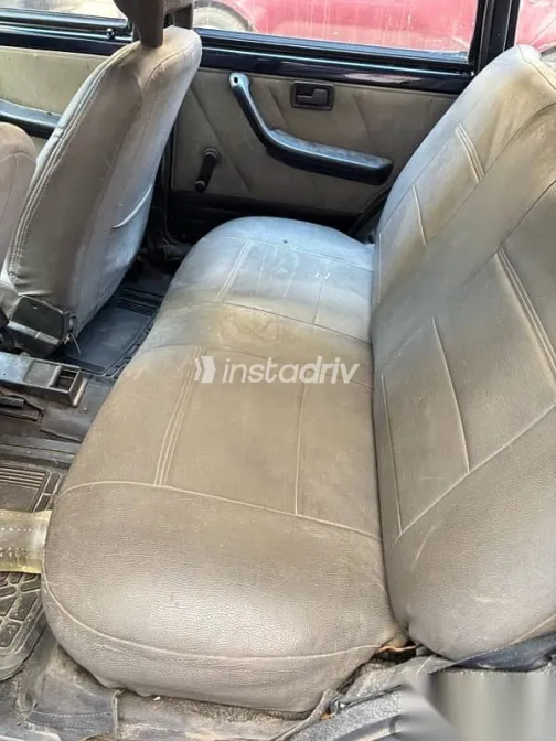 فيات اونو 1994 أزرق غامق مستعملة للبيع - 5