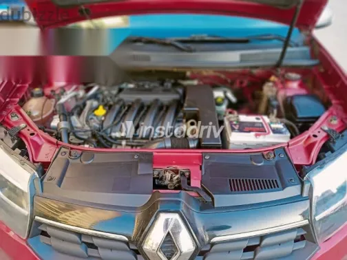 Renault Sandero 2018 Red Used for Sale - 8