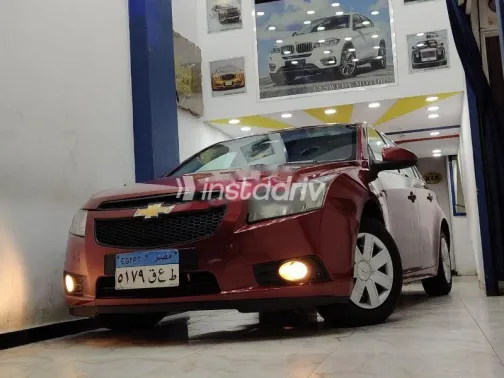 شيفروليه كروز 2011 أحمر مستعملة للبيع - 3