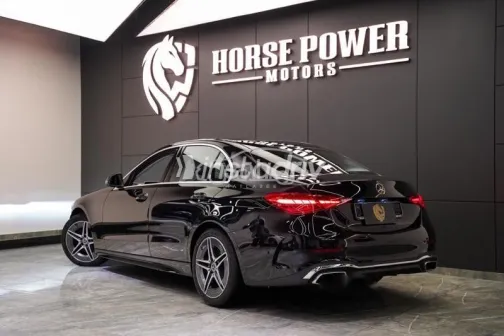 مرسيدس C 180 2025 أسود مستعملة للبيع - 2