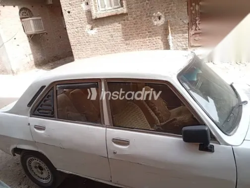 بيجو 504 1977 أبيض مستعملة للبيع - 4