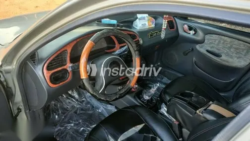 دايو لانوس 1999 فضي مستعملة للبيع - 5