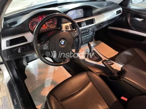 BMW 318 2011 Silver Used for Sale - 4