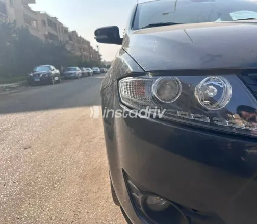 بروتون بريف 2019 أسود مستعملة للبيع - 1