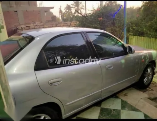 دايو نوبيرا 2000 فضي مستعملة للبيع - 2