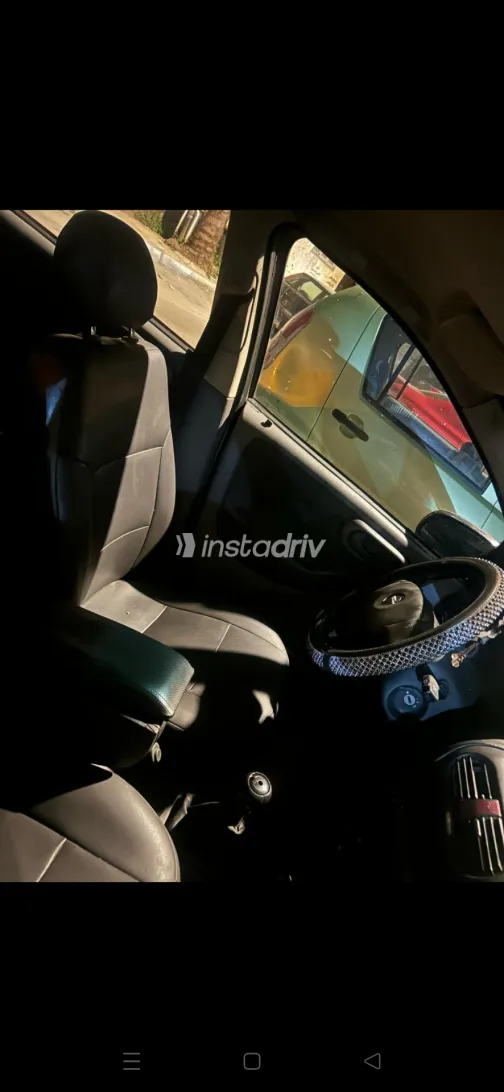 اوبل كورسا 2004 أبيض مستعملة للبيع - 2