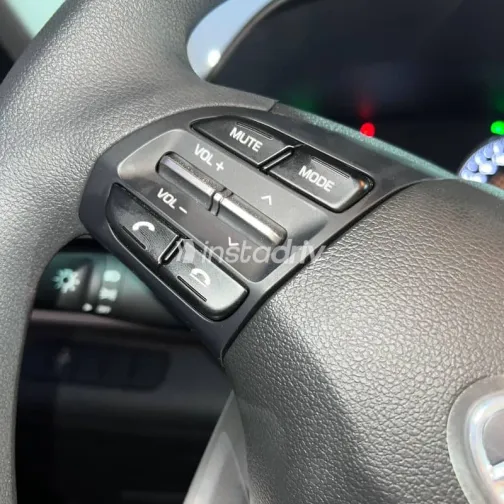 هيونداي إلنترا 2026 بني جديدة للبيع - 9