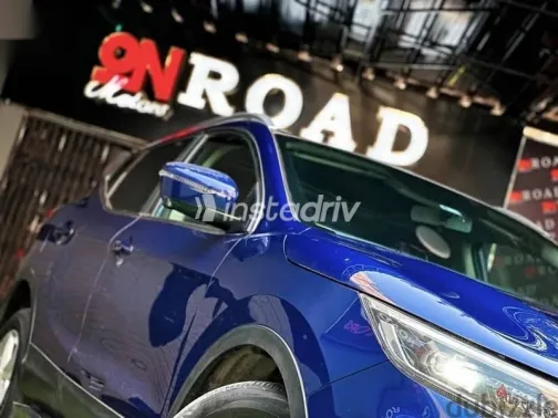 نيسان قشقاي 2021 أزرق غامق مستعملة للبيع - 5