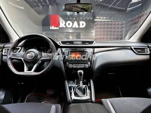 نيسان قشقاي 2021 أزرق غامق مستعملة للبيع - 8