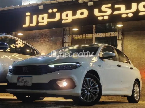 فيات تيبو 2022 أبيض مستعملة للبيع - 4