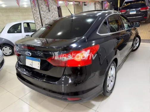 Ford Focus 2012 Black Used for Sale - 5