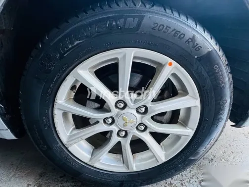 ميتسوبيشي لانسر 2015 فضي مستعملة للبيع - 10