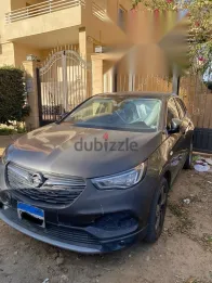 اوبل جراند لاند 2021 فضي مستعملة للبيع