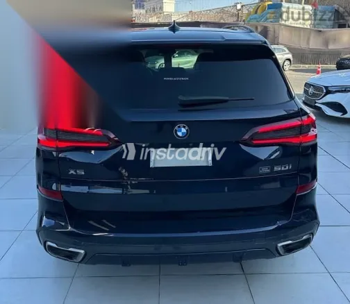 بي ام دبليو X5 2020 أزرق غامق مستعملة للبيع - 4