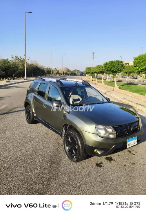 Renault Duster 2016 White Used for Sale - 10