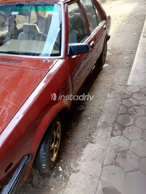 مازدا 323 1982 نبيتي مستعملة للبيع - 4