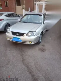 هيونداي فيرنا 2012 فضي مستعملة للبيع