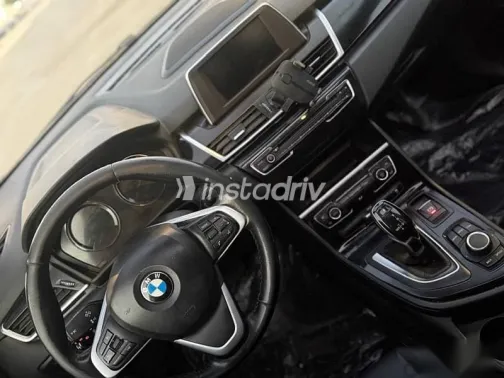 بي ام دبليو 218 2020 أزرق غامق مستعملة للبيع - 5