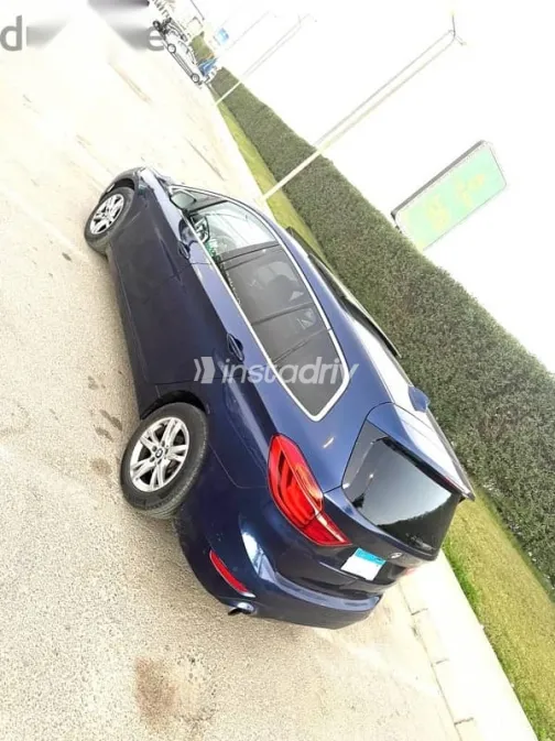 بي ام دبليو 218 2020 أزرق غامق مستعملة للبيع - 7