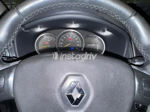 Renault Sandero Step Way 2015 Dark Red Used for Sale - 5